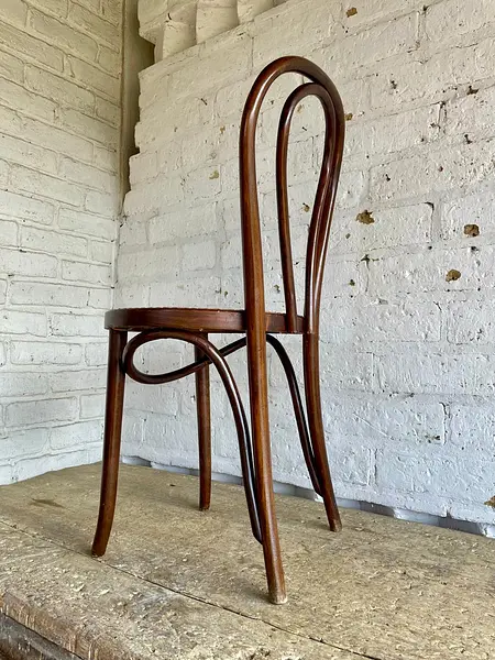 Silla Estilo Thonet Con Asiento Tejido - Colombia 1980