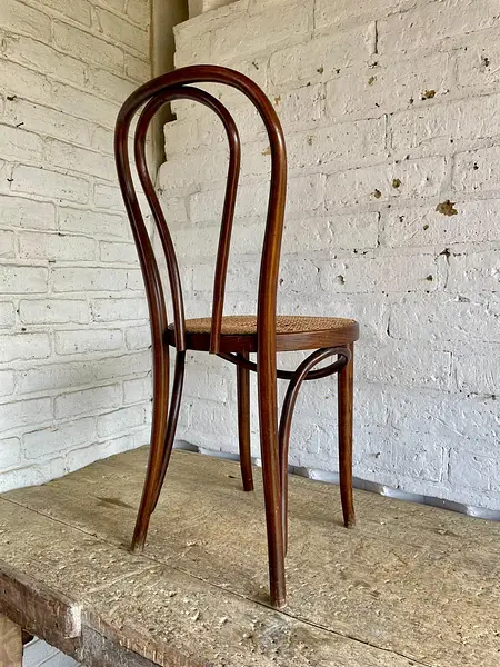 Silla Estilo Thonet Con Asiento Tejido - Colombia 1980