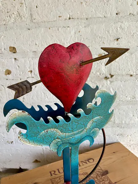 Móvil Corazón Balancín Sobre Olas - Indonesia 1990