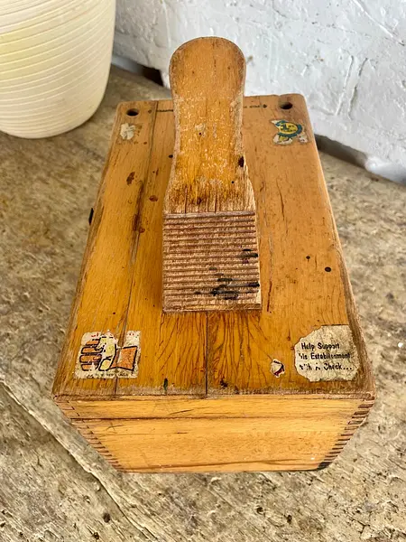 Caja De Lustrador De Zapatos Ronson Roto - Shine - Usa 1960