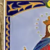 Imagen De María Auxiliadora En Una Baldosa Pintada A Mano