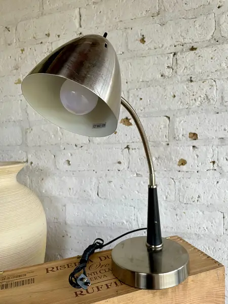 Lámpara De Escritorio Cuello De Cisne Flexible