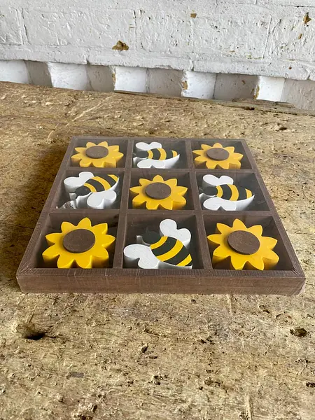 Juego De Mesa Triqui De Abejas Y Girasoles