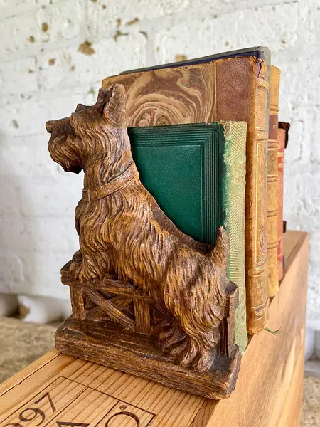 Tranca Libros Syroco Perros Terrier Escocés - U.S.A. 1940