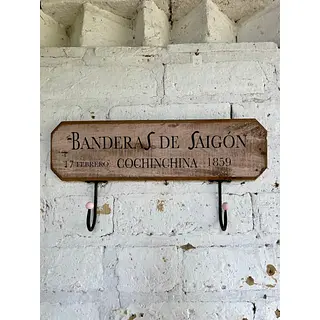 Perchero Banderas De Saigón 2 Ganchos