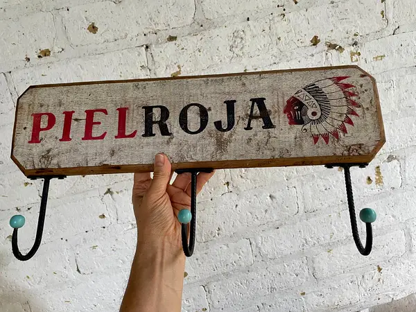 Perchero Indio Piel Roja 3 Colgadores