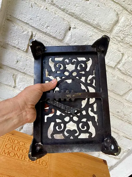 Atril De Libros Graduable En Bronce Fundido - Colombia 1970