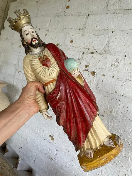 Revisar Imagen Madera Y Ojos De Cristal
