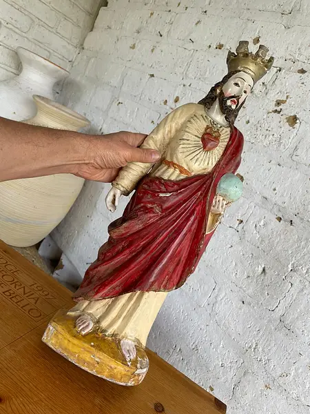 Revisar Imagen Madera Y Ojos De Cristal