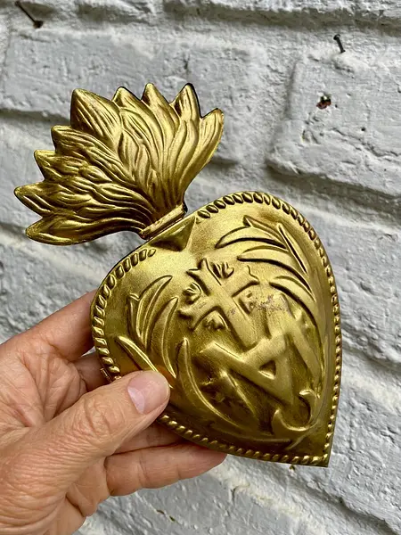 Exvoto Relicario Corazón Metálico - México 2020