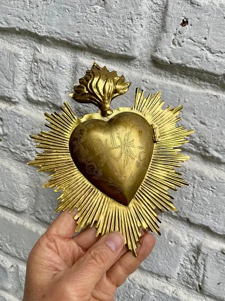 Exvoto Relicario Corazón Con Tapa - México 2020