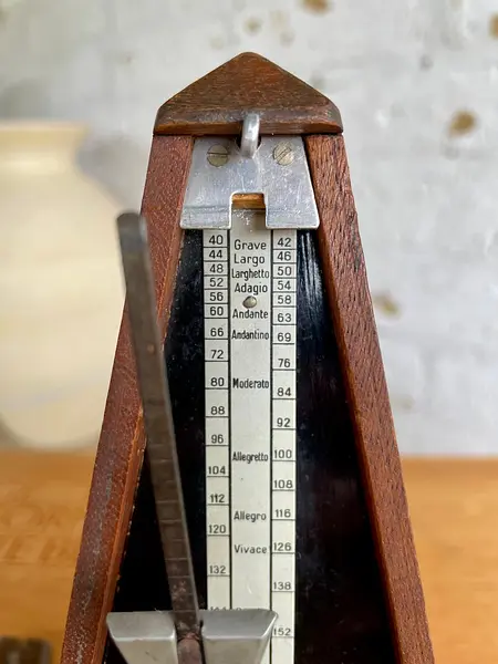 Metrónomo Mecánico - Francia 1950