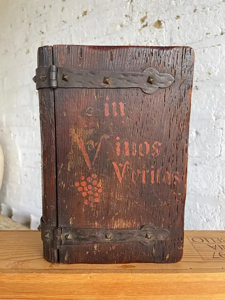 Caja Libro De Madera Con Herrajes - España 1900