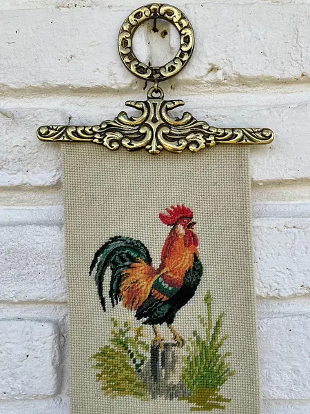 Pendón Bordado A Mano - 1976