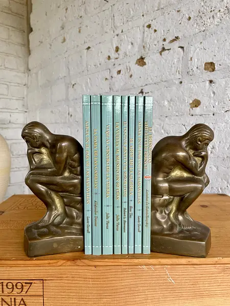 Trancalibros Inspirados En El Pensador De Rodin - Corea 1960