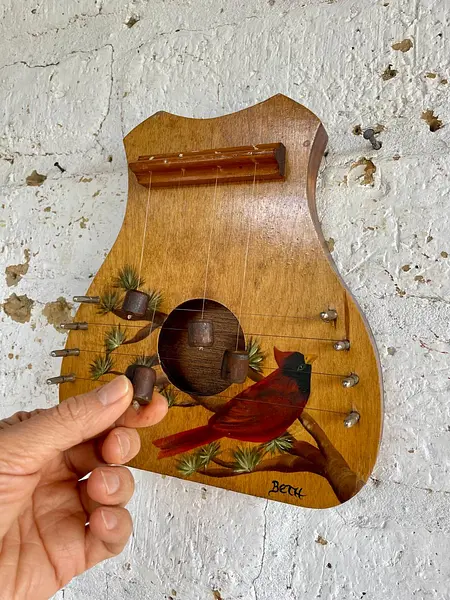 Arpa De Puerta Con 4 Cuerdas Y 4 Péndulos - U.S.A. 1980
