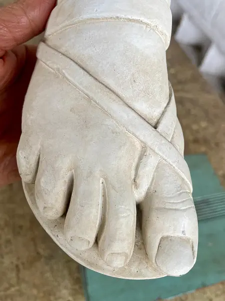 Pie Griego Romano Con Sandalia - Grecia 2020
