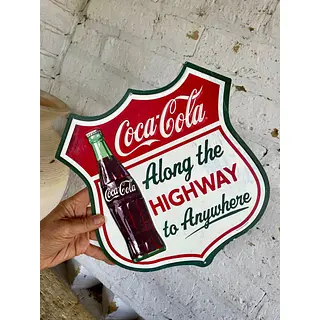 Escudo Coca Cola Por La Autopista...