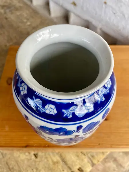 Florero De Porcelana - China 2025