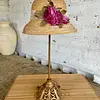 Lámpara Rústica Con Sombrero Cloche Y Flores