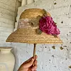 Lámpara Rústica Con Sombrero Cloche Y Flores