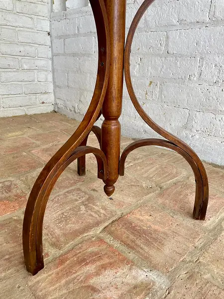 Perchero De Piso Estilo Thonet Con Paragüero - Taiwan 1970