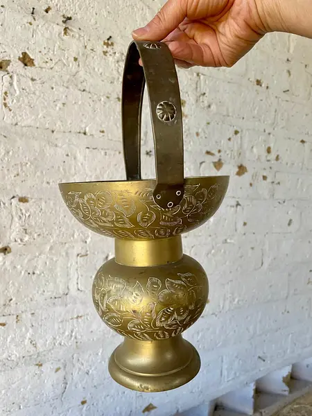 Kamandalu Sarna Brass 089t-3 - India 1960