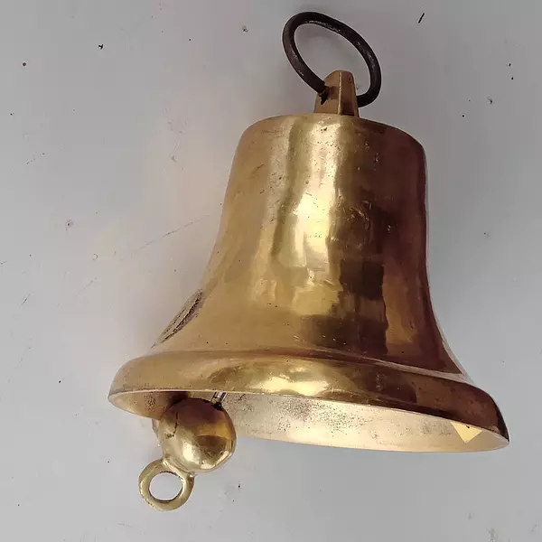 Campana De Bronce Con El Número 1810