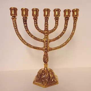 Candelabro Menorah 7 Brazos Dorado
