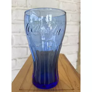 Jarro Azul Con La Marca Coca Cola