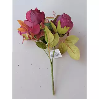 Ramillete De Flores Color Morado